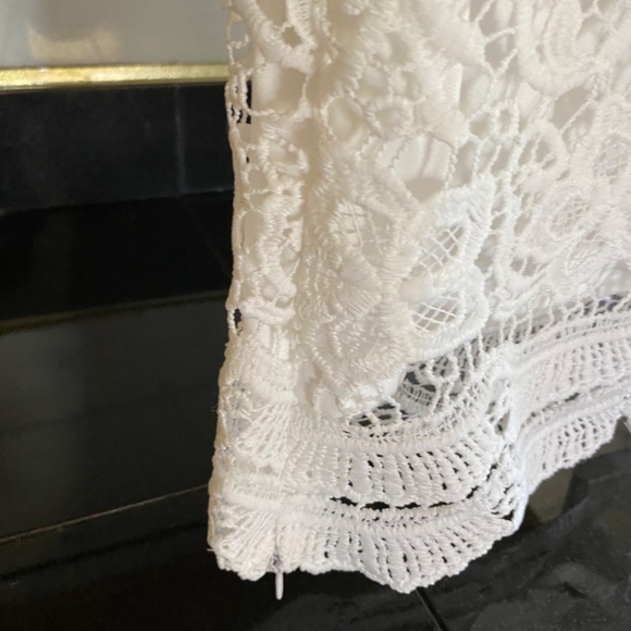 IRIS - Picture 6 of 15